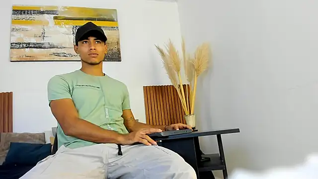 Snapshot of zander_2120 chatting on September 10, 1:00 pm zander 2120 online show from September 10, 1:00 pm