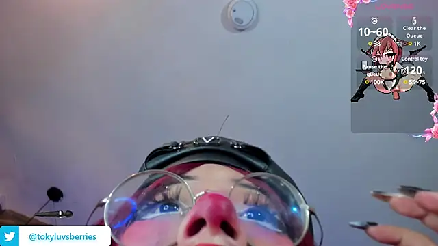 toky doll online show from December 10, 11:08 pm