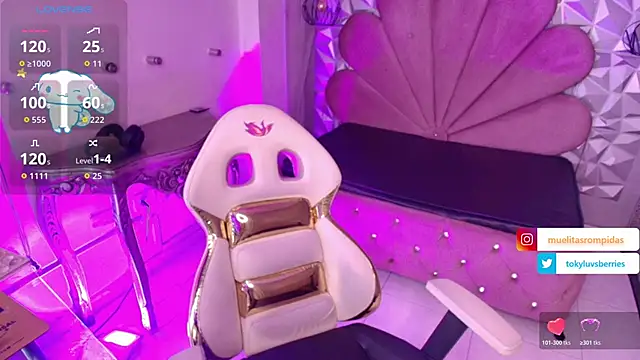 toky doll online show from November 30, 9:08 pm