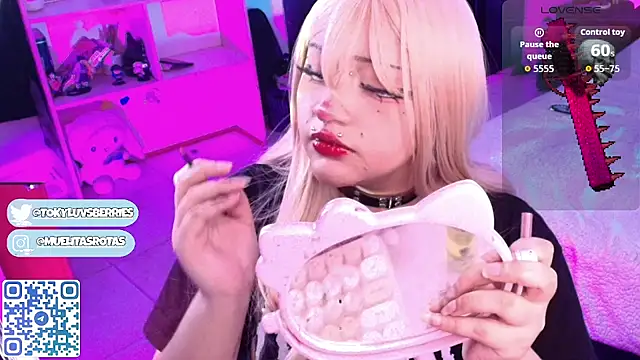 toky doll online show from May 8, 2:28 am