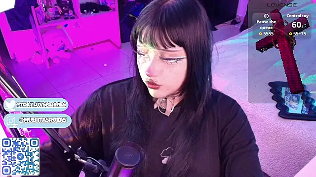 toky doll online show from May 9, 11:54 pm