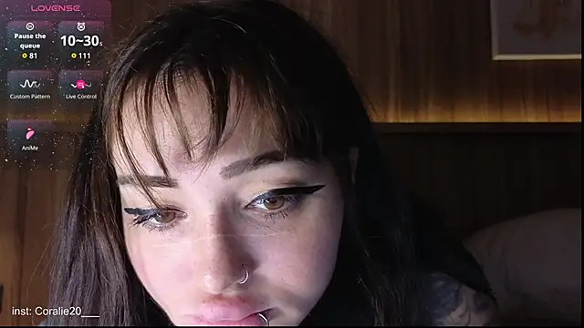 Coralie20  online show from April 28, 10:31 am