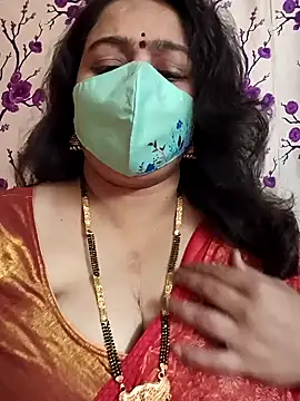 neelu-hoty online show from January 17, 1:46 pm