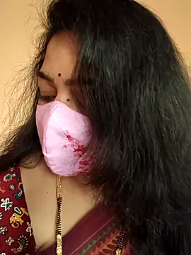 neelu-hoty online show from February 8, 3:52 am