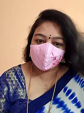 neelu-hoty online show from February 25, 2:11 pm