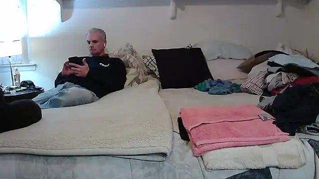 Hand69someguy online show from November 24, 9:03 pm