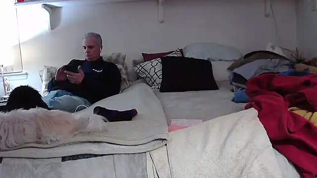 Hand69someguy online show from December 2, 2:39 am