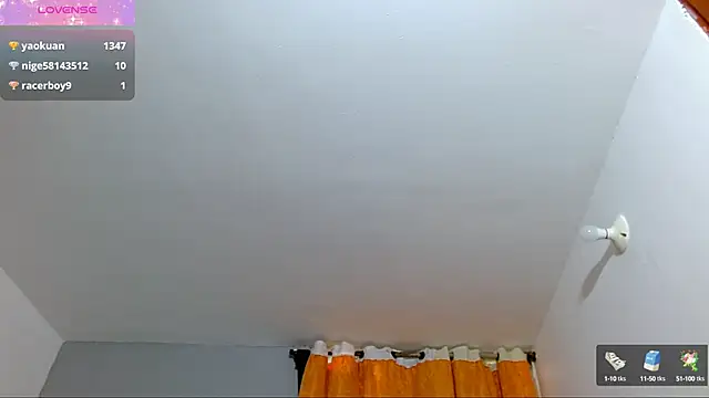 Snapshot of jeff_ross chatting on February 22, 10:31 pm jeff ross online show from February 22, 10:31 pm