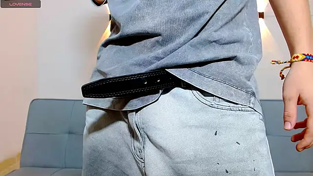 Snapshot of jeff_ross chatting on November 22, 8:46 am jeff ross online show from November 22, 8:46 am