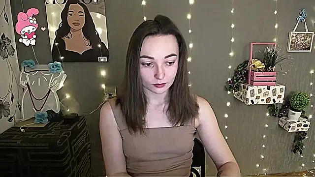 Snapshot of _Barbie_Kiss_ chatting on February 4, 6:25 am Barbie Kiss online show from February 4, 6:25 am