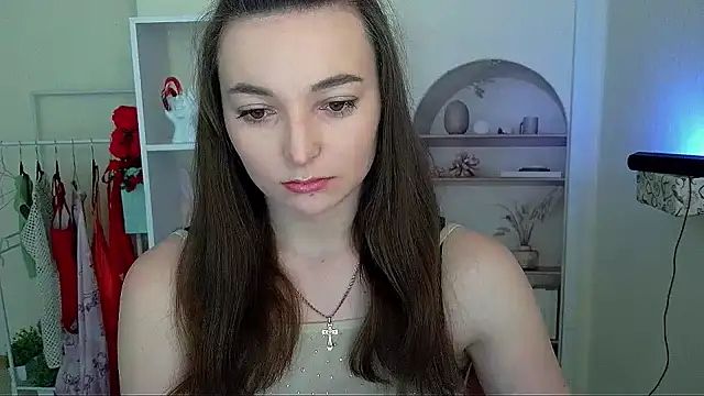  Barbie Kiss  online show from May 9, 7:57 am