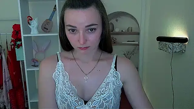  Barbie Kiss  online show from May 19, 3:07 pm
