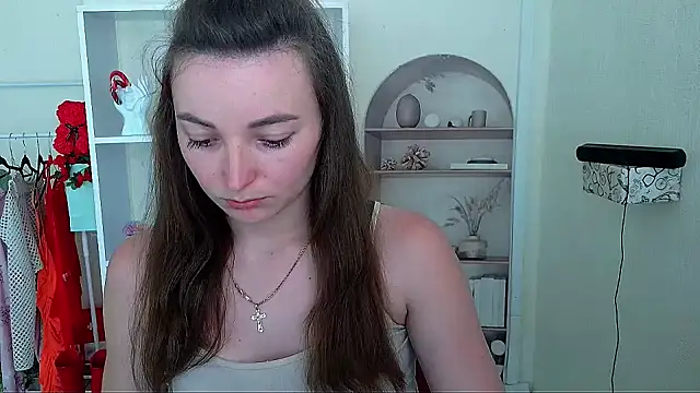  Barbie Kiss  online show from June 12, 12:48 pm