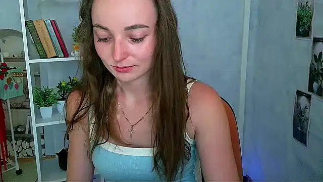  Barbie Kiss  online show from July 13, 3:48 pm
