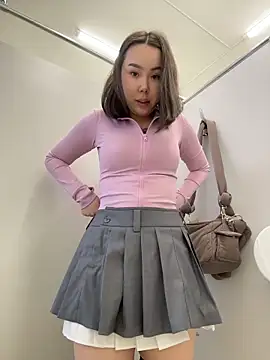 Asian Asami online show from April 16, 4:19 pm