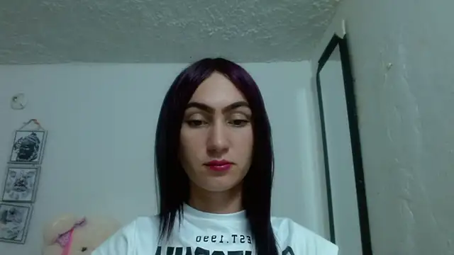 Snapshot of SexyTokio4 chatting on February 6, 9:28 pm SexyTokio4 online show from February 6, 9:28 pm