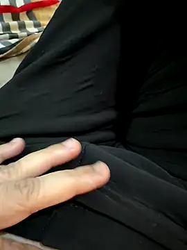 heena13 online show from November 19, 8:58 am