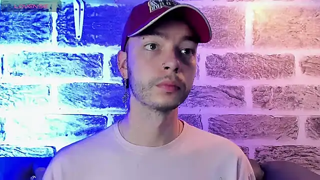 noah ricci online show from September 27, 12:43 pm