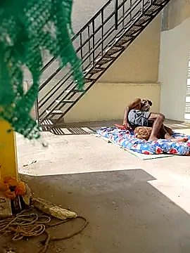 Chocolate stud10 online show from February 16, 9:16 am