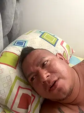 Snapshot of siatodo02 chatting on November 1, 6:10 pm siatodo02 online show from November 1, 6:10 pm