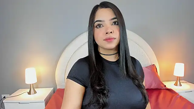 Snapshot of Eva_bigboobs chatting on November 18, 10:41 am Eva bigboobs online show from November 18, 10:41 am