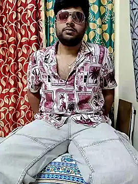 PawanHyd7 online show from February 24, 1:14 am