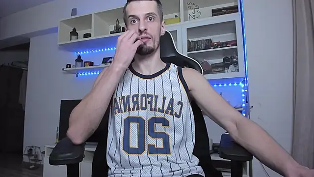 ToddClaytonn online show from November 17, 6:30 am