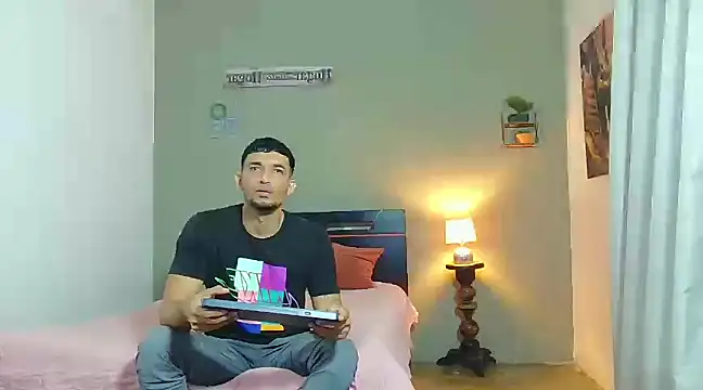 Snapshot of Jeff_Kent2 chatting on February 15, 1:16 pm Jeff Kent2 online show from February 15, 1:16 pm