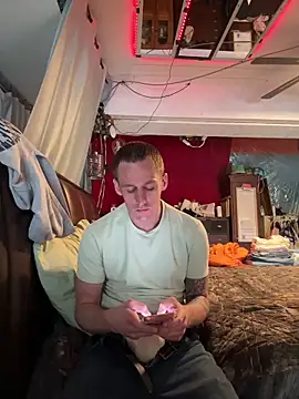 PeytonJohnn online show from February 20, 5:02 pm