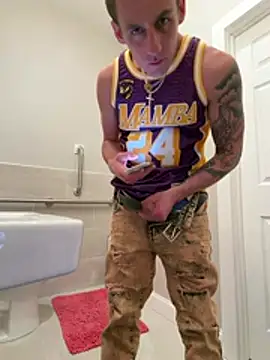 PeytonJohnn online show from March 10, 8:08 am