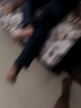 Snapshot of Abinash7732 chatting on December 24, 11:17 am Abinash7732 online show from December 24, 11:17 am