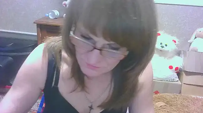 Snapshot of Manulyonok51 chatting on February 20, 6:39 am Manulyonok51 online show from February 20, 6:39 am