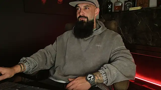 axxelrich  online show from December 5, 5:05 am