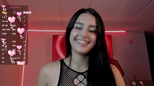 Snapshot of Charlotte_greys chatting on November 19, 10:43 pm Charlotte greys online show from November 19, 10:43 pm