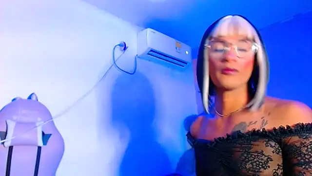 vanessa nauthygirls online show from March 2, 8:04 pm