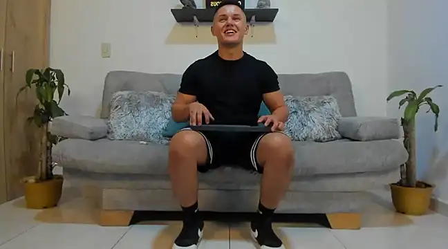 julian wallace online show from January 21, 11:34 pm