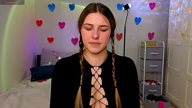 sophia euphoriaa online show from February 5, 8:41 am