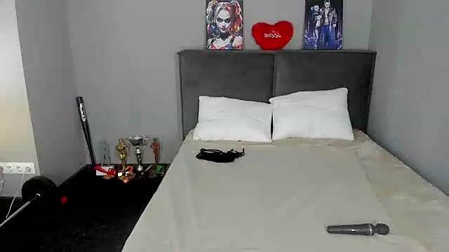 MuscleXXXBarbie online show from June 13, 3:48 am