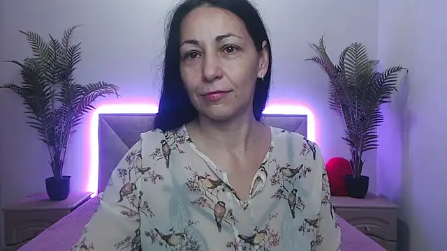 LiluGrants online show from November 4, 7:13 pm