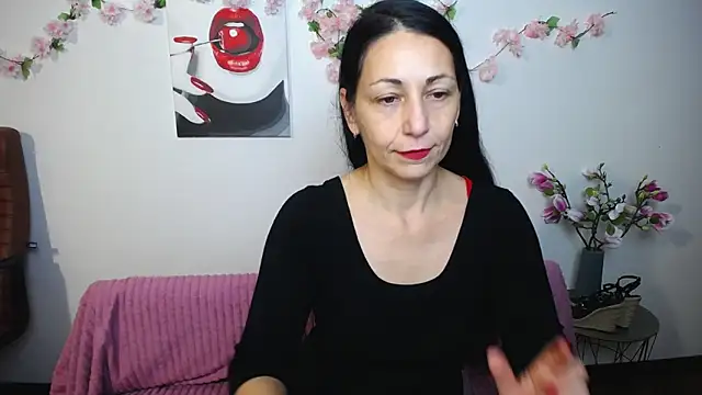 LiluGrants online show from November 5, 7:03 pm