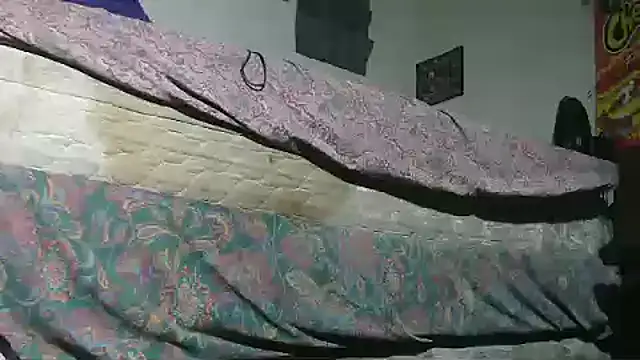 Snapshot of HBYAM chatting on December 2, 11:37 am HBYAM online show from December 2, 11:37 am