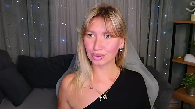 MilaBott online show from July 22, 8:11 pm