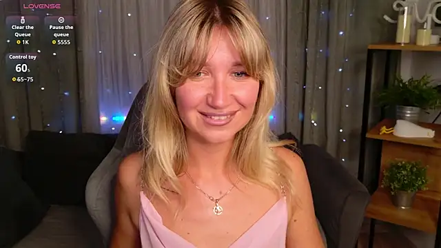 MilaBott online show from July 28, 9:14 pm