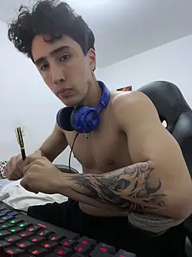 gojo satoru 18 online show from December 23, 4:21 am