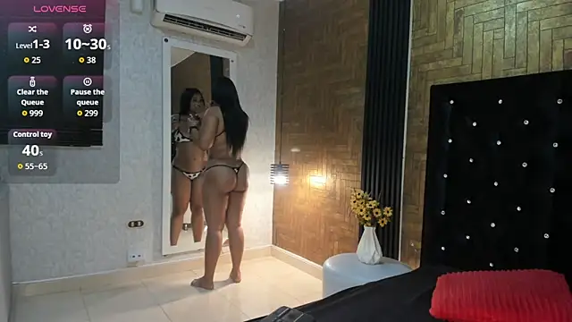 Laross25 online show from March 13, 8:04 pm