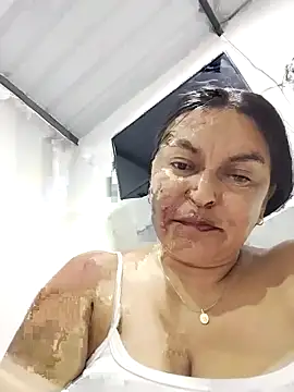 Snapshot of Horny-Mommy-Dirty chatting on December 19, 2:29 am Horny-Mommy-Dirty online show from December 19, 2:29 am