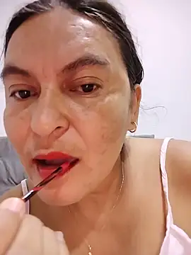 Horny-Mommy-Dirty online show from June 20, 3:20 am