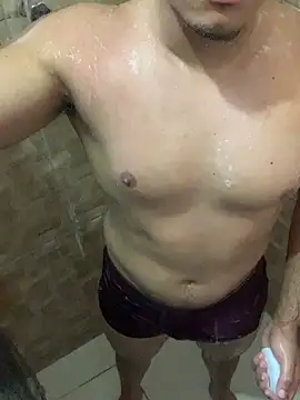 Brasileirinhoo online show from April 28, 4:12 pm