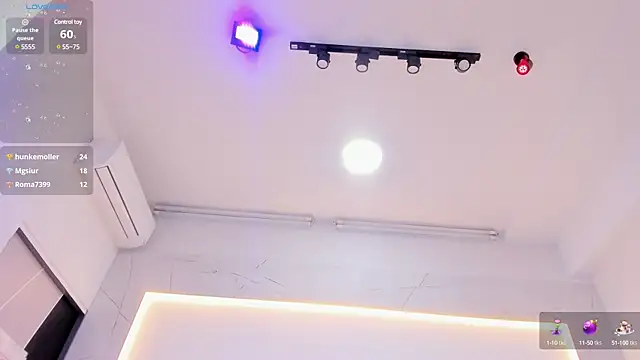 GabrielaLugo online show from January 28, 6:49 pm