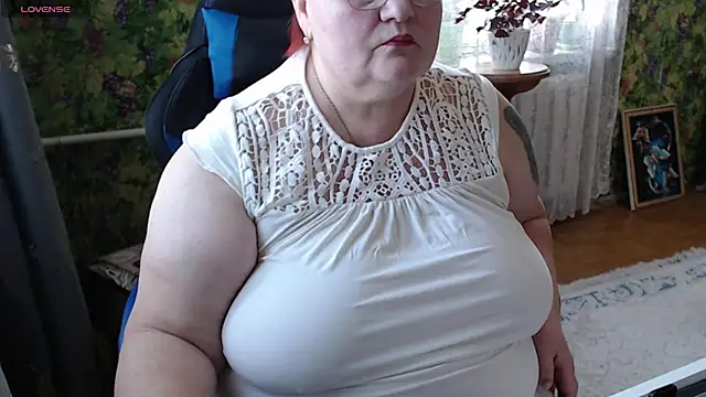 Snapshot of Goddess57 chatting on March 20, 8:42 am Goddess57 online show from March 20, 8:42 am